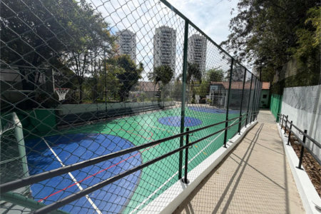Casa à venda com 4 quartos, sendo 1 suíte, no condomínio Taquaral, São Paulo - SP