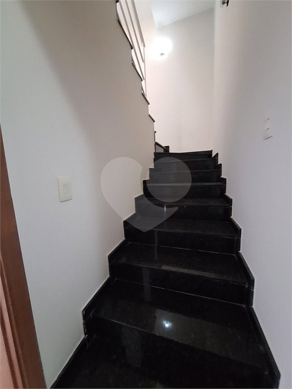 Casa à venda com 4 suítes no condomínio Terras de São Francisco, Vinhedo - SP