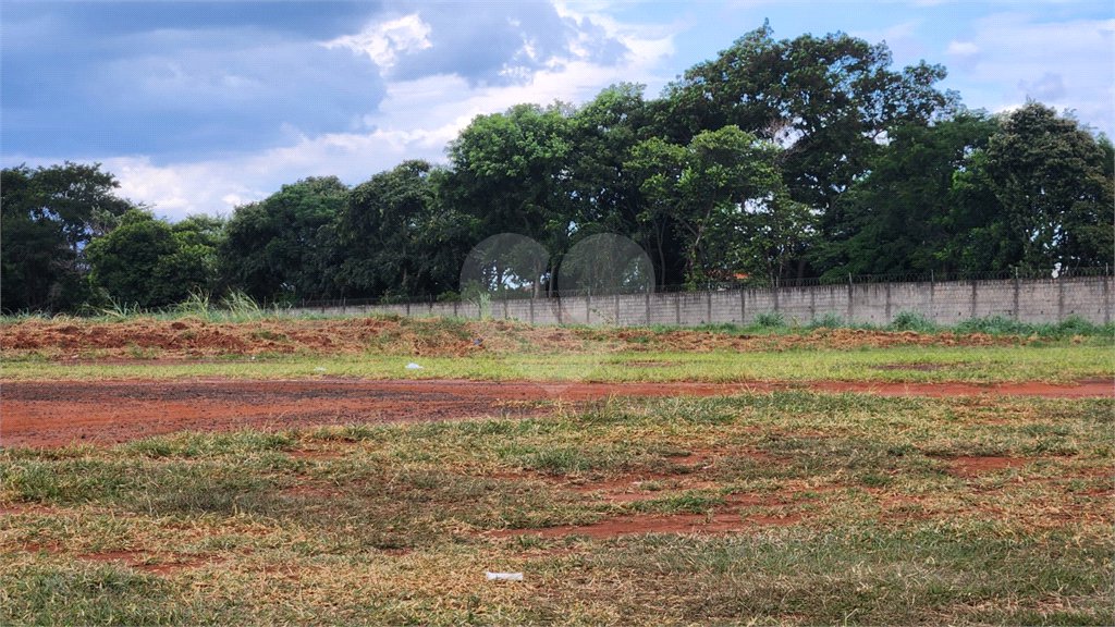 Área de Terra à venda em Jardim Botânico, Araraquara, SP