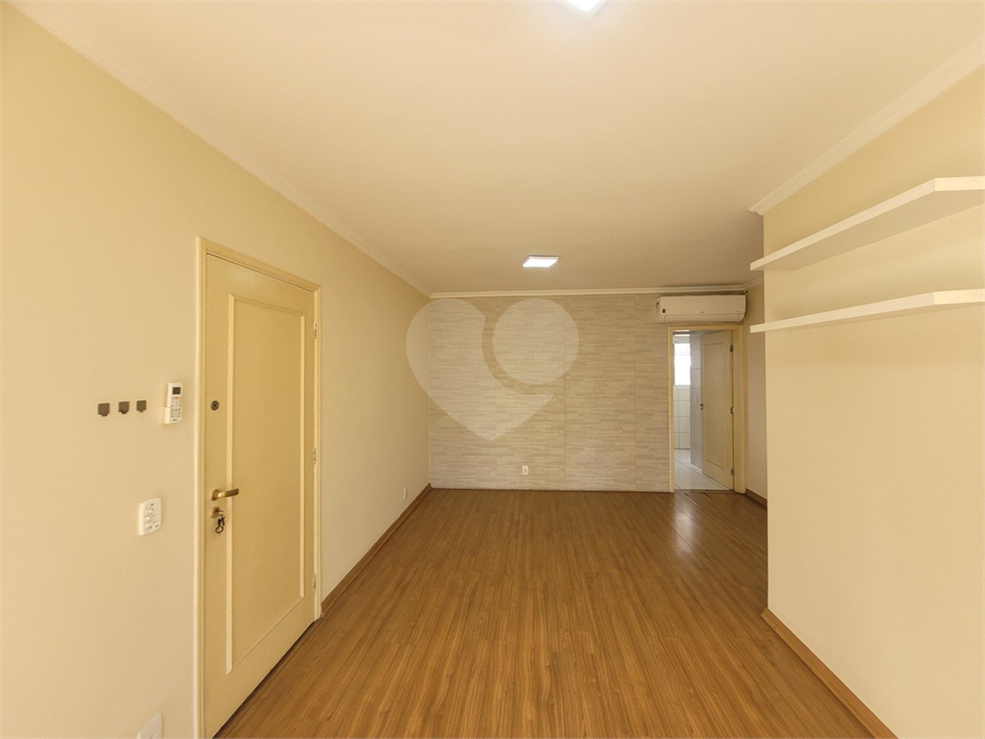 Apartamento à venda com 3 quartos, sendo 1 suíte, em Parque Campolim, Sorocaba, SP