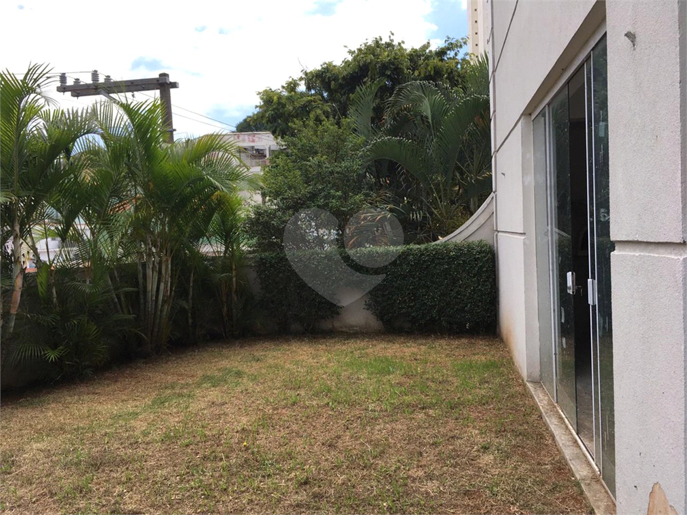 Casa à venda com 4 quartos, sendo 3 suítes,  em Vila Monumento, São Paulo, SP