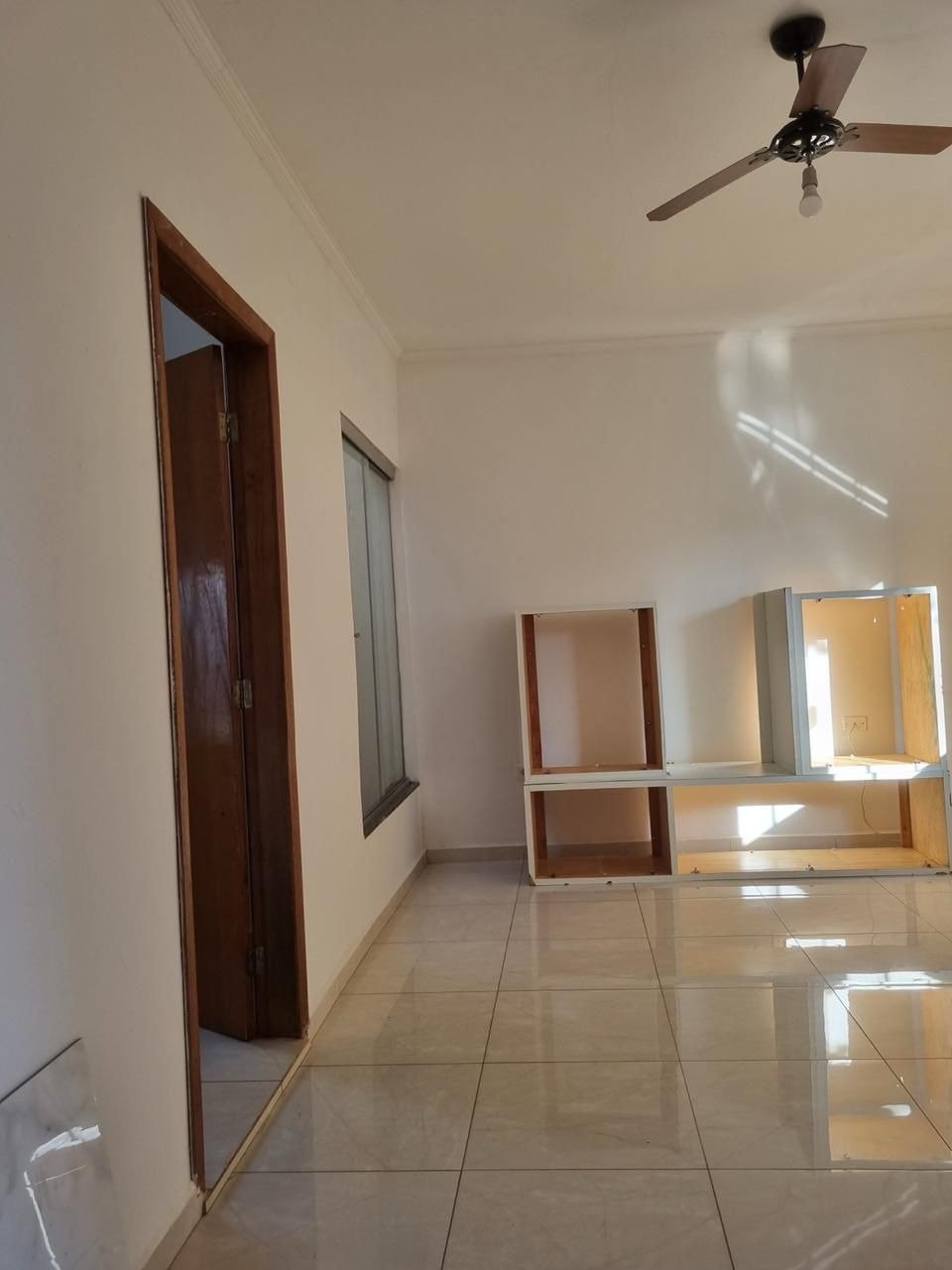 Casa à venda com 3 quartos, sendo 1 suíte,  em Jardim Nova Americana, Três Lagoas, MS