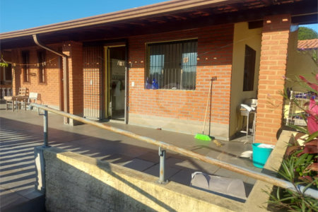 Casa à venda com 3 quartos, sendo 2 suítes, em Capela, Vinhedo, SP