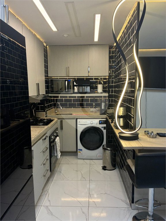 Apartamento à venda com 2 quartos em Santo Amaro, São Paulo, SP
