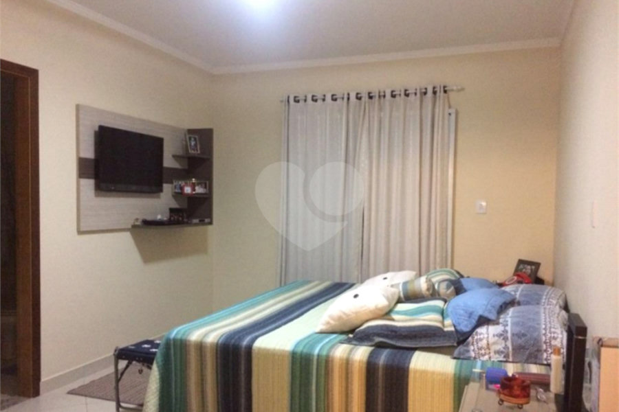 Sobrado à venda com 3 suítes em Pirituba, São Paulo, SP