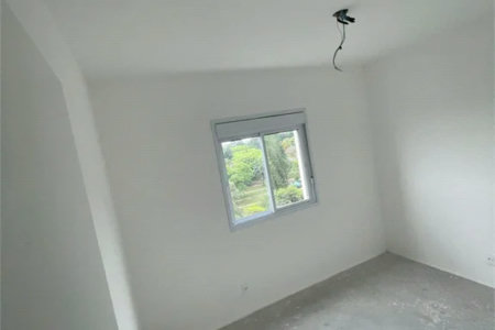 Apartamento à venda com 3 quartos, sendo 1 suíte, em Vila Suzana, São Paulo, SP