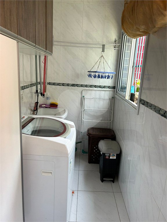 Apartamento à venda com 2 quartos, sendo 1 suíte, em Parque Santa Laura, Ferraz de Vasconcelos, SP