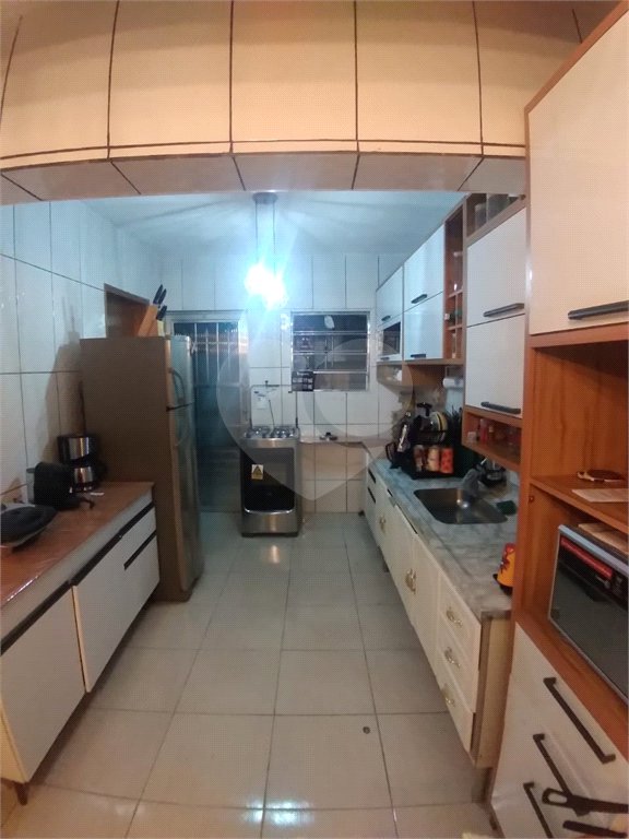 Casa à venda com 3 quartos, sendo 1 suíte, em Jardim Cris, São Paulo, SP