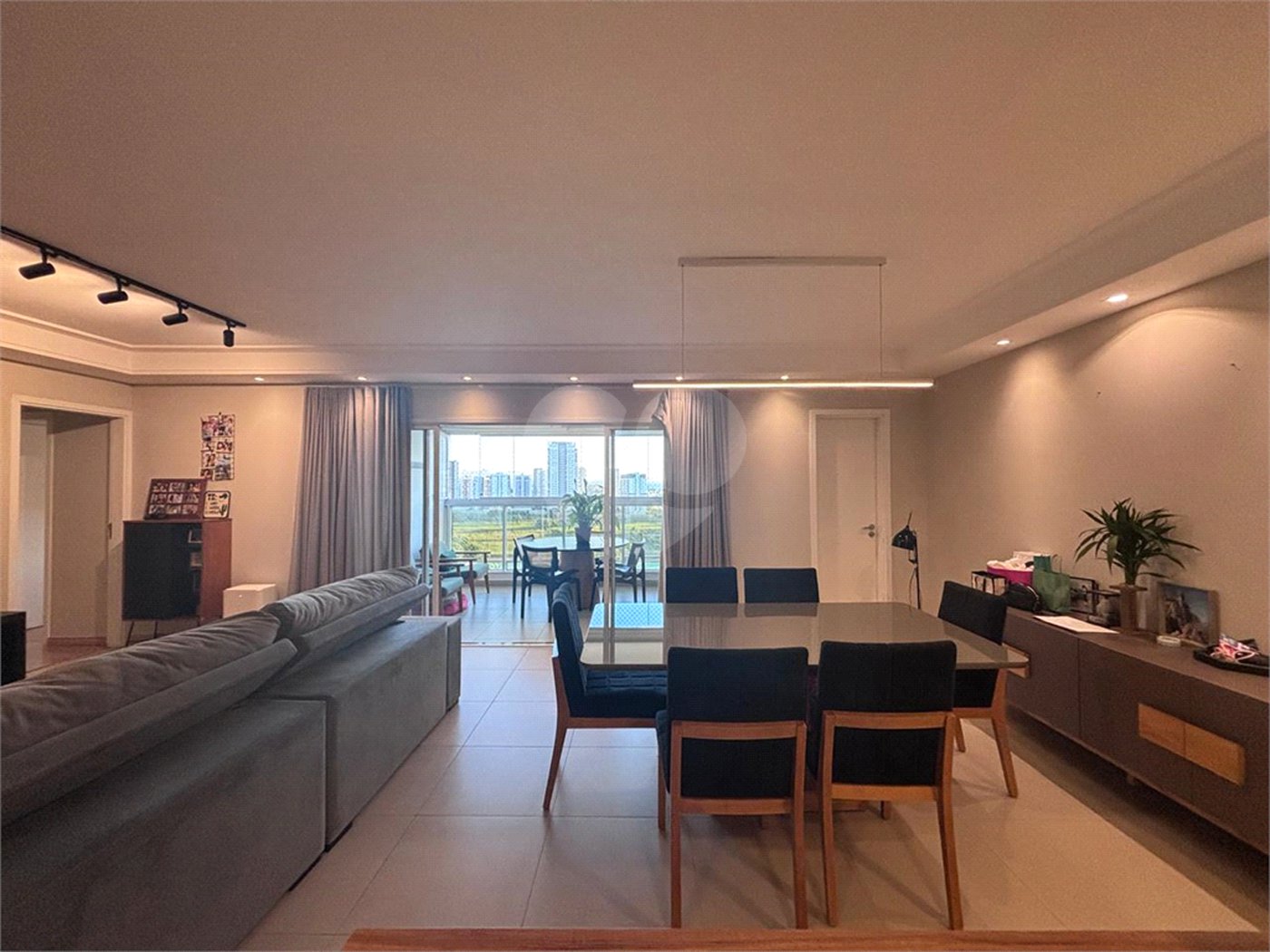 Apartamento à venda com 3 suítes em Parque Campolim, Sorocaba, SP