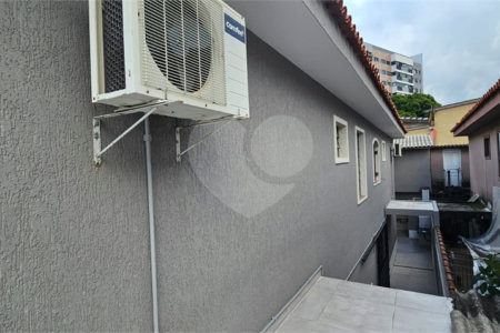 Sobrado à venda com 3 quartos, sendo 2 suítes, em Ferreira, São Paulo, SP