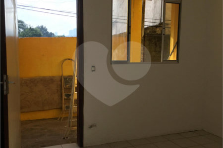 Casa de Vila para alugar com 2 quartos em Jardim Catanduva, São Paulo, SP
