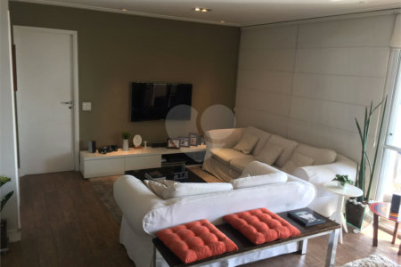 Apartamento à venda com 3 suítes em Lar São Paulo, São Paulo, SP