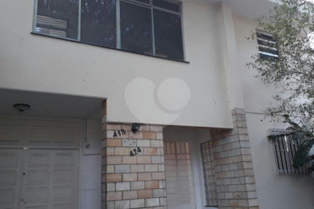 Sobrado à venda com 3 quartos, sendo 1 suíte, em Campo Belo, São Paulo, SP