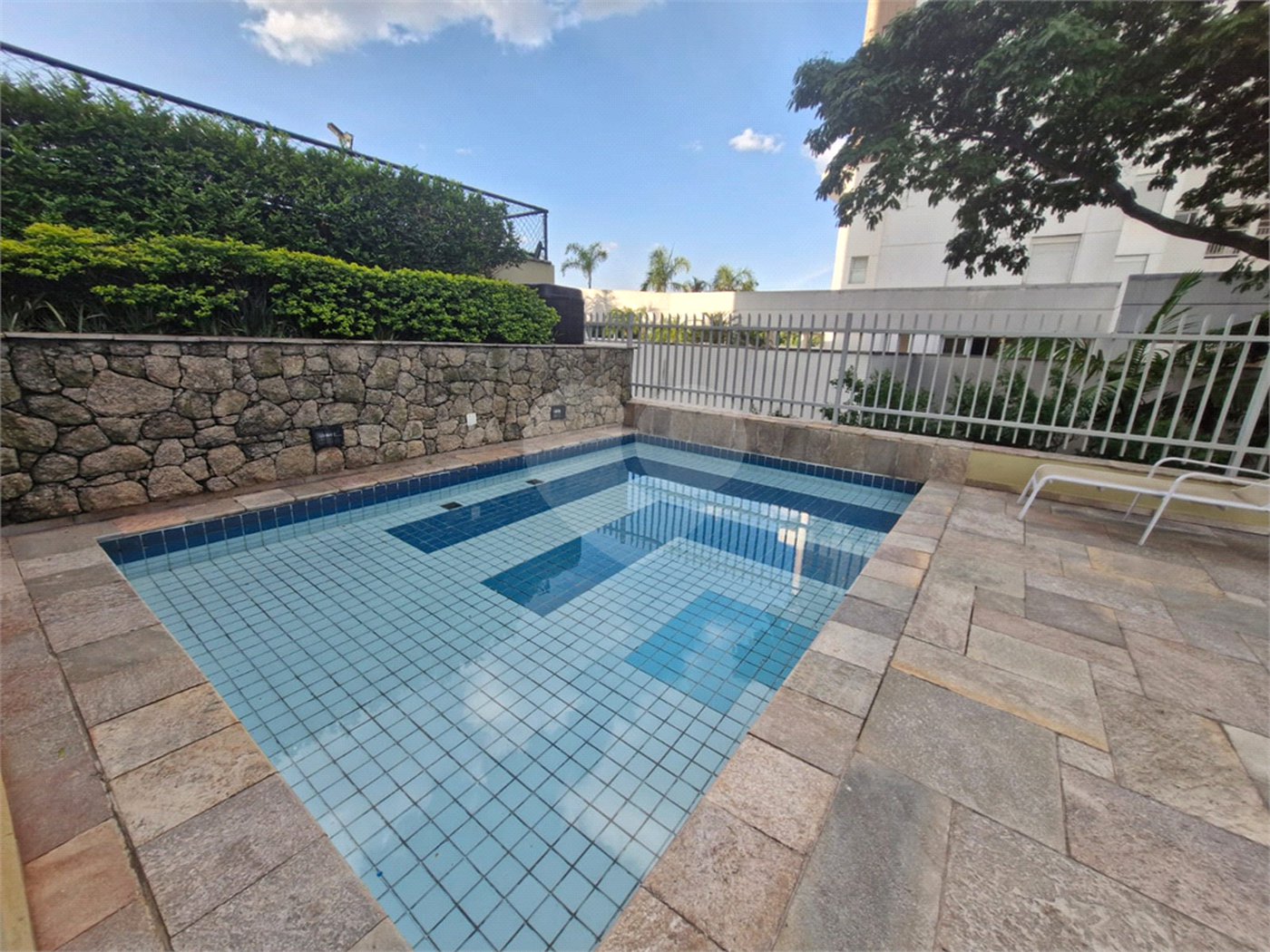 Apartamento à venda com 3 quartos, sendo 2 suítes, em Santana, São Paulo, SP