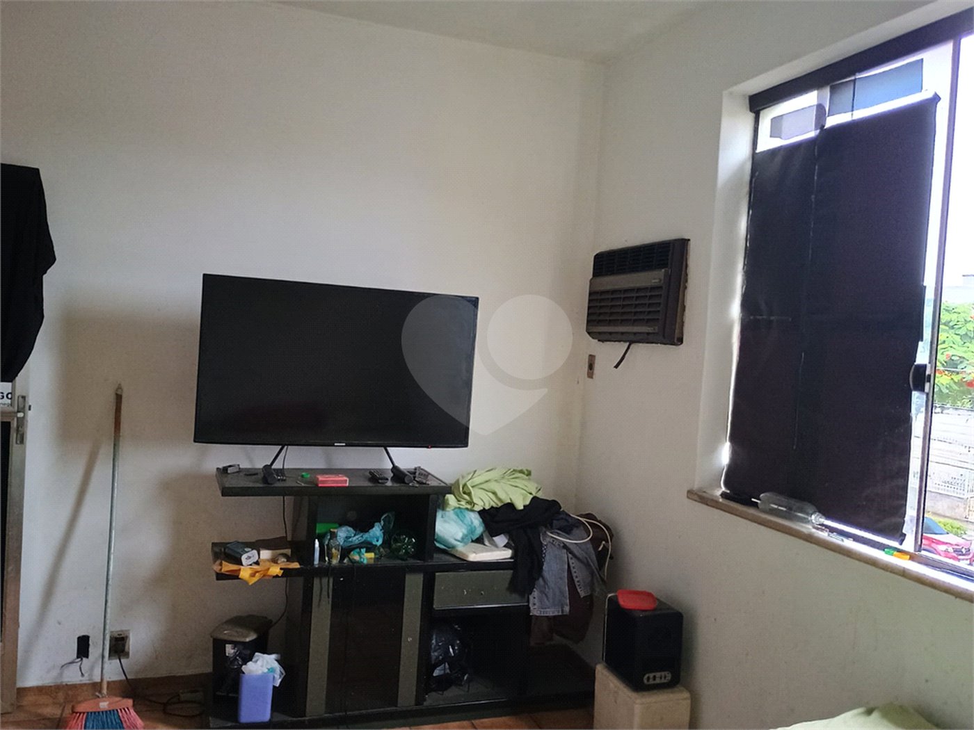Casa à venda com 5 quartos, sendo 1 suíte, em Bangu, Rio de Janeiro, RJ
