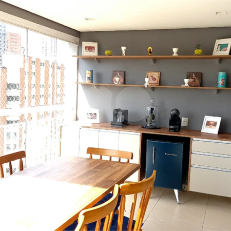Apartamento à venda com 4 suítes em Vila Suzana, São Paulo, SP