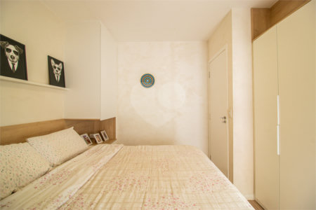 Casa à venda com 2 suítes no condomínio Residencial Living Sabara, São Paulo - SP