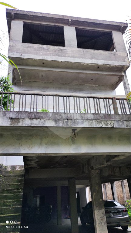 Sobrado à venda com 5 quartos, sendo 3 suítes, em Vila Campestre, São Paulo, SP