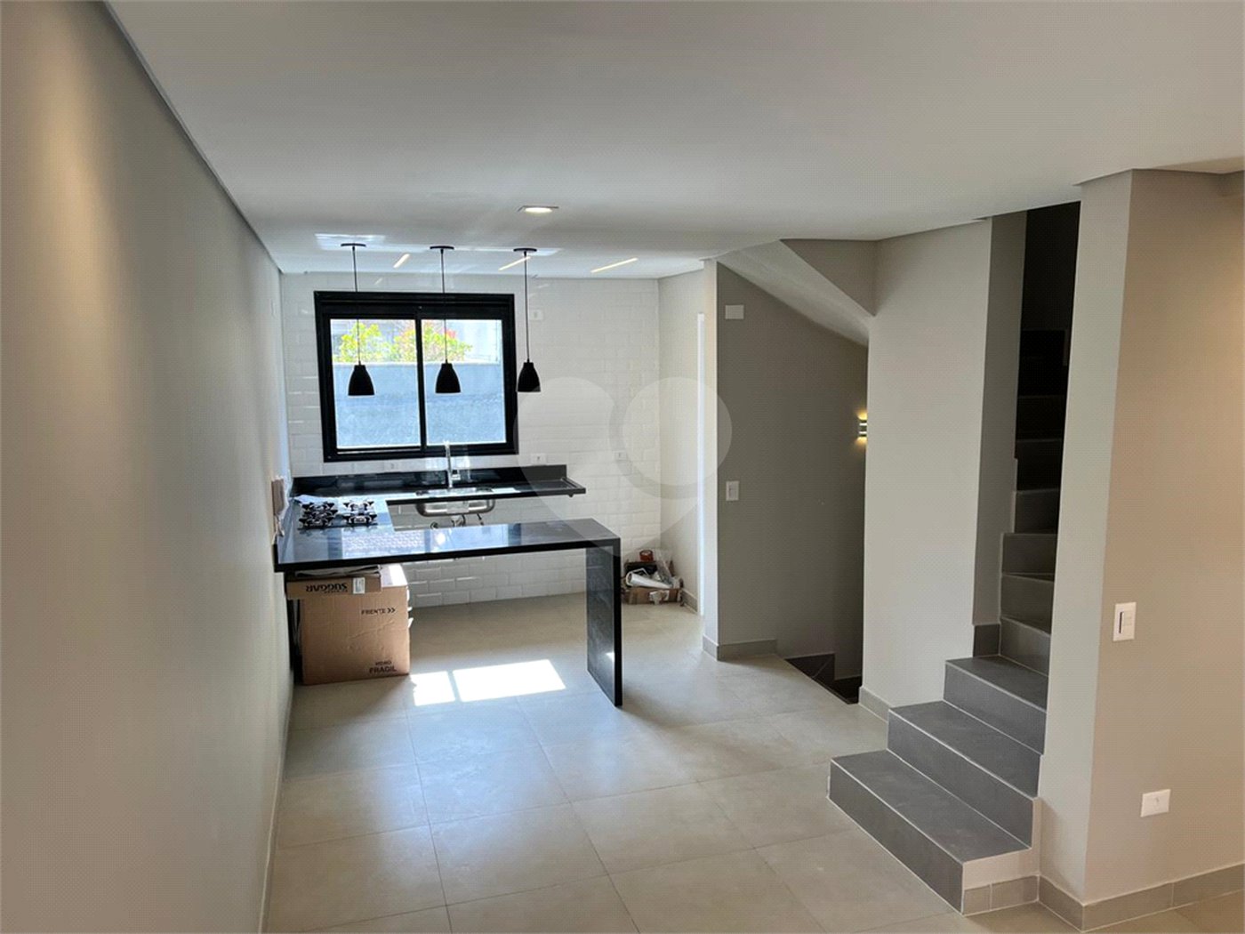 Casa à venda com 2 suítes no condomínio Cube Villa, São Paulo - SP