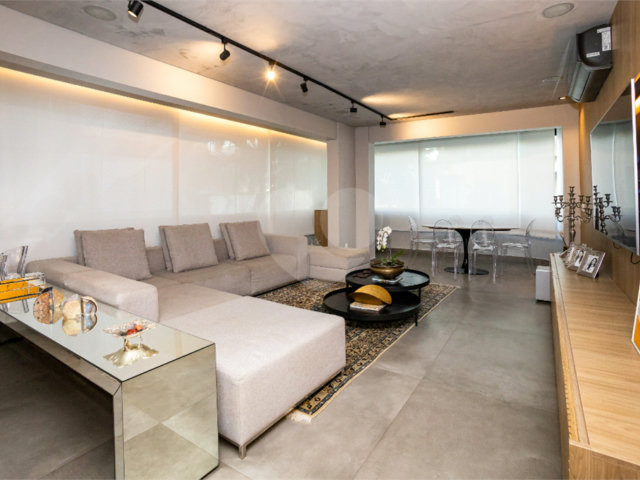 Apartamento à venda com 4 suítes em Itaim Bibi, São Paulo, SP