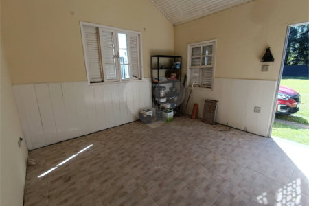 Chácara à venda com 4 quartos, sendo 1 suíte, em Vila Vilma (mailasqui), São Roque, SP