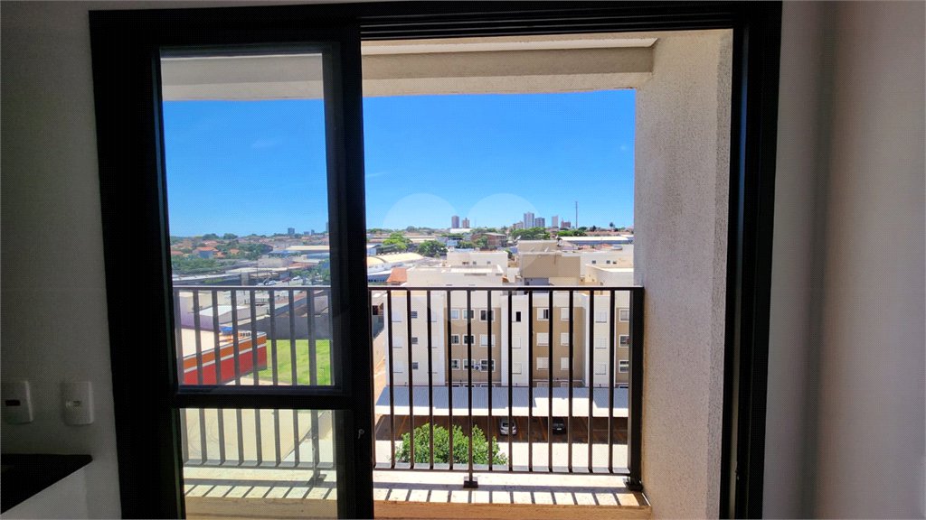 Apartamento à venda com 2 quartos, sendo 1 suíte,  no Centro, Araraquara, SP