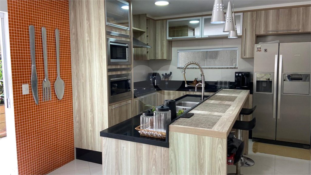 Casa à venda com 3 suítes no condomínio Padre Belizário 2, Rio de Janeiro - RJ