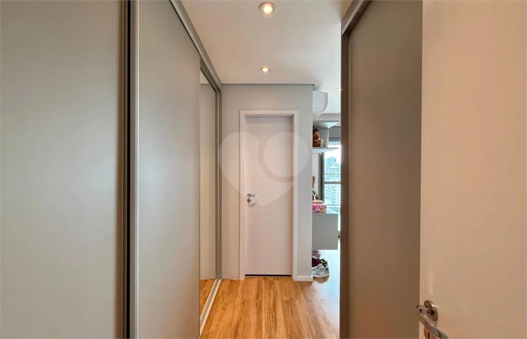 Apartamento à venda com 3 suítes em Santo Amaro, São Paulo, SP