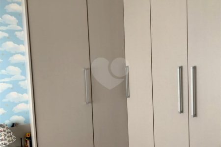 Apartamento à venda com 3 suítes em Vila Monumento, São Paulo, SP