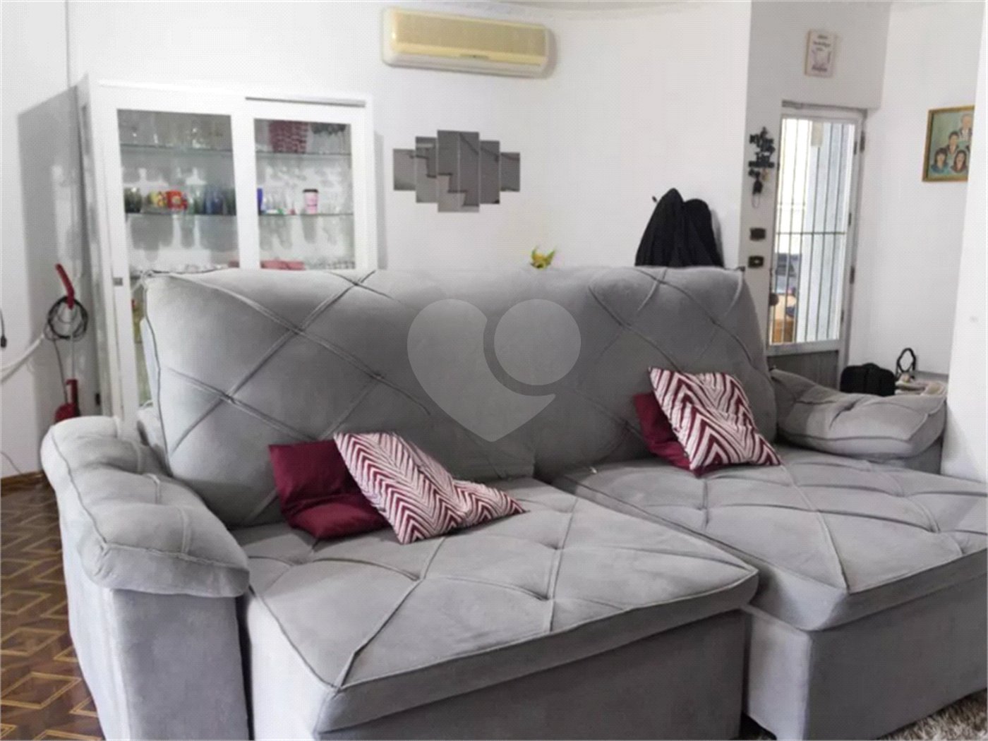 Sobrado à venda com 4 quartos, sendo 1 suíte, em Vila Jaguara, São Paulo, SP