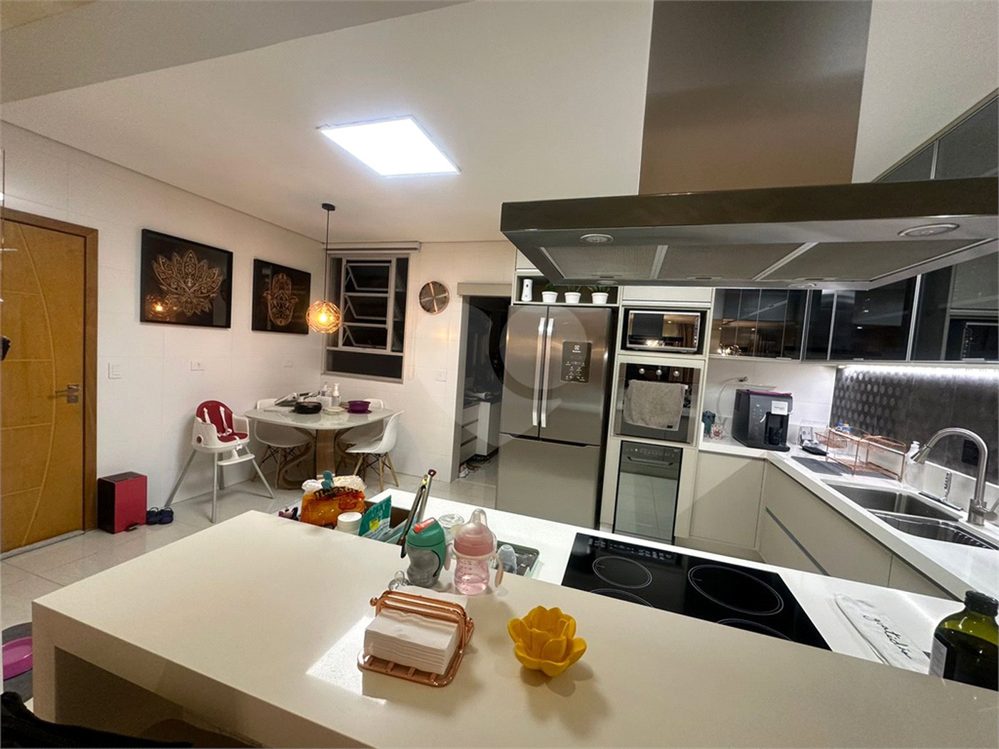 Apartamento à venda com 3 quartos, sendo 1 suíte, em Cambuci, São Paulo, SP
