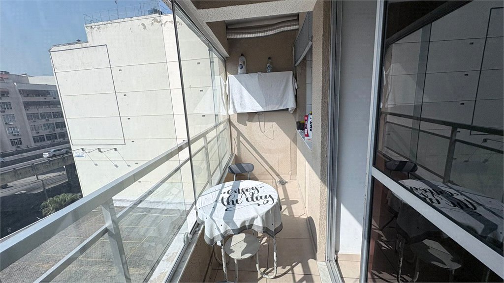 Apartamento à venda com 2 quartos, sendo 1 suíte,  em Rio Comprido, Rio de Janeiro, RJ