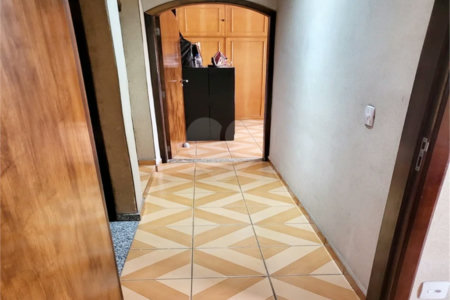 Casa à venda com 4 quartos, sendo 2 suítes, em Vila Maria Alta, São Paulo, SP