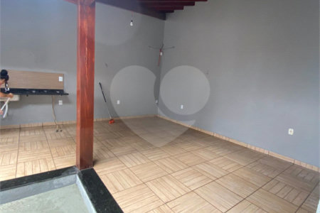 Casa à venda com 3 quartos, sendo 1 suíte,  em Jardim Soberano, Salto, SP