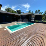 Casa à venda com 4 quartos, sendo 3 suítes,  no condomínio Jardim das Palmeiras, Bragança Paulista - SP