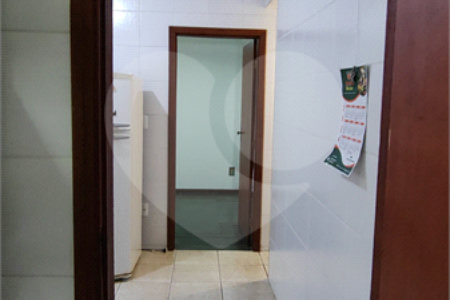 Casa à venda ou para alugar com 3 suítes no condomínio Campos de Santo Antonio I, Itu - SP