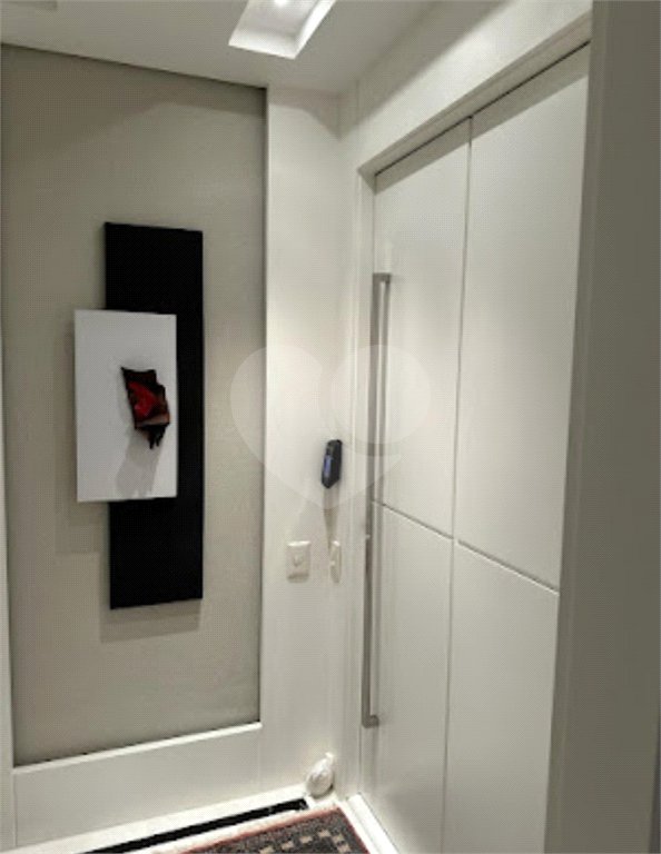 Apartamento à venda com 3 quartos, sendo 1 suíte, em Higienópolis, São Paulo, SP