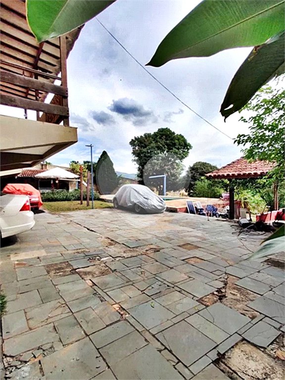 Casa à venda com 4 quartos, sendo 1 suíte, no condomínio Chacarás Bela Vista, Mairiporã - SP