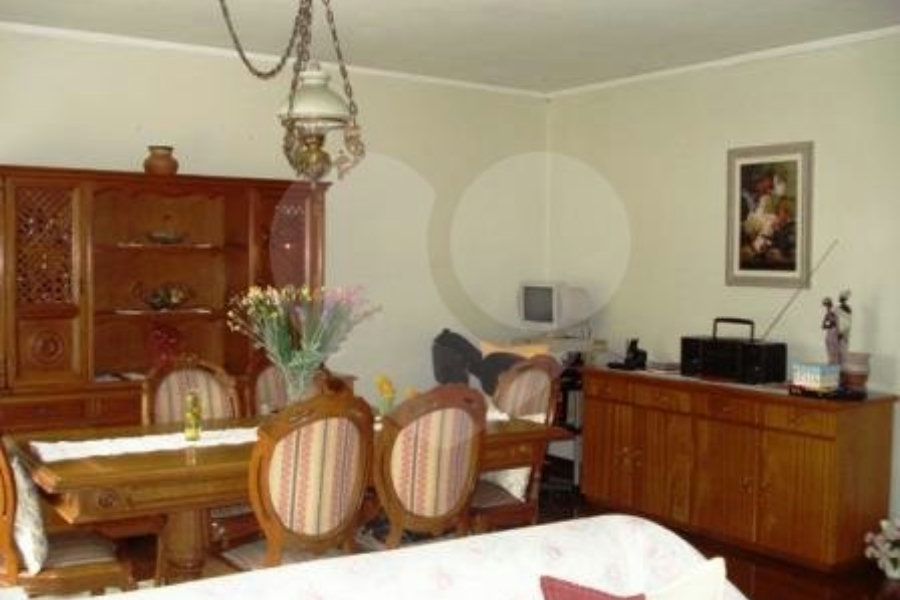 Sobrado à venda com 3 quartos, sendo 1 suíte, em Vila Nova Mazzei, São Paulo, SP