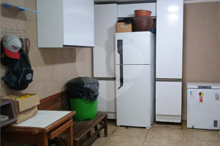 Casa à venda com 4 suítes em Jardim Bom Clima, Guarulhos, SP