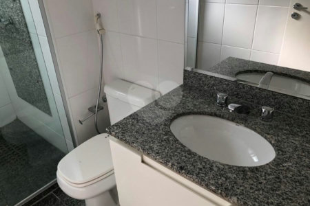 Apartamento à venda com 3 suítes em Vila Suzana, São Paulo, SP