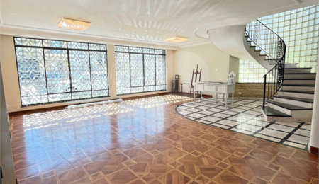 Sobrado à venda com 4 quartos, sendo 1 suíte,  em Santana, São Paulo, SP