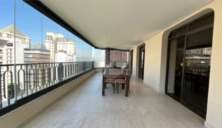 Apartamento à venda com 4 quartos, sendo 3 suítes,  em Itaim Bibi, São Paulo, SP