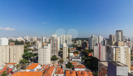 Apartamento à venda com 3 suítes em Campo Belo, São Paulo, SP