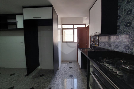 Cobertura à venda com 3 quartos, sendo 2 suítes, em Tijuca, Rio de Janeiro, RJ