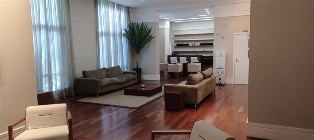 Apartamento à venda com 2 suítes em Parque do Morumbi, São Paulo, SP