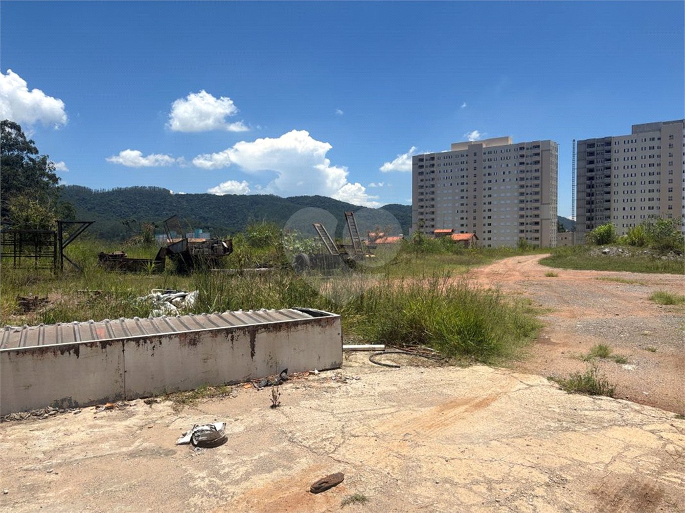 Terreno à venda em Vila Suissa, Mogi das Cruzes, SP