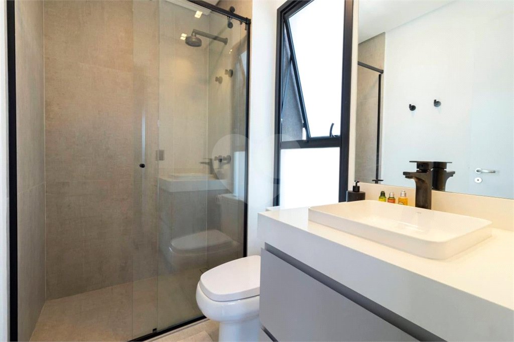 Apartamento à venda com 3 quartos, sendo 2 suítes, em Pinheiros, São Paulo, SP