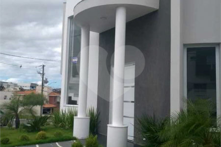 Casa à venda com 3 suítes no condomínio Residencial Parque Esplanada, Votorantim - SP