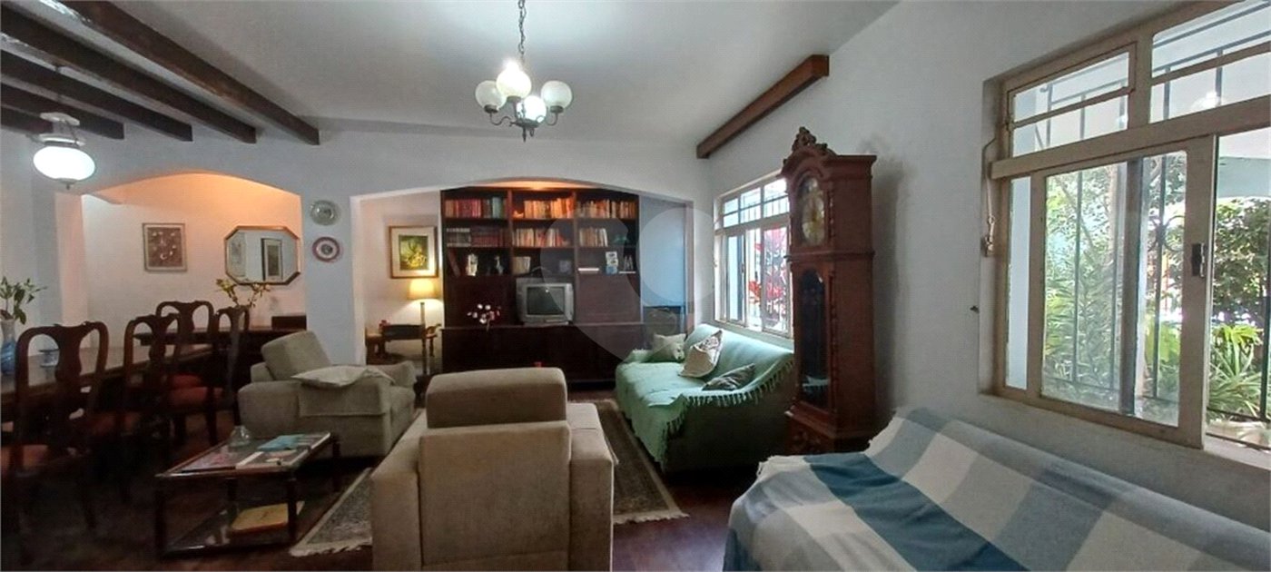 Sobrado à venda com 3 quartos, sendo 1 suíte, em Jardim Novo Mundo, São Paulo, SP
